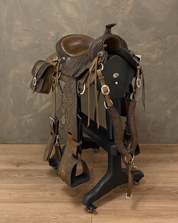 Silla Pellizcada Tallada 15" envejecido con envejecido 6252