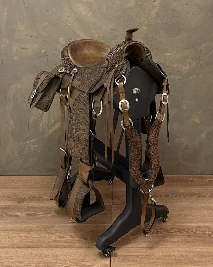 Silla Pellizcada Tallada 16" envejecido con envejecido 6225